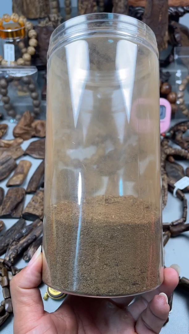 沉香沉香碎屑风***合达拉干  沉香100