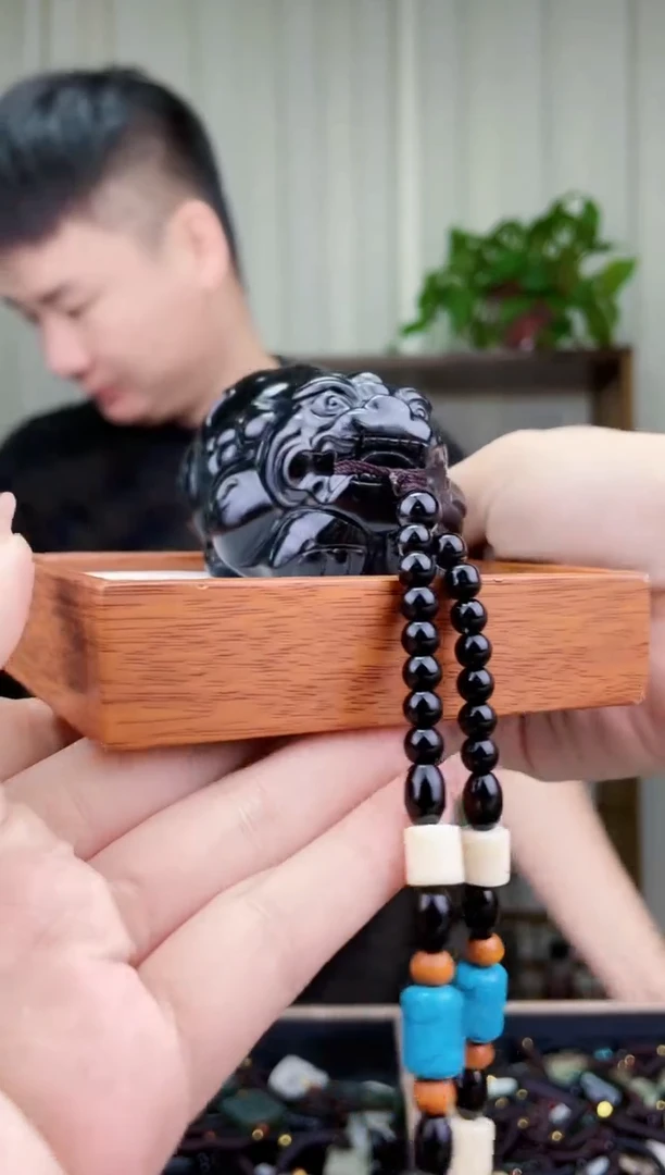 和田玉未镶嵌挂件拍一发一，多样性发货！