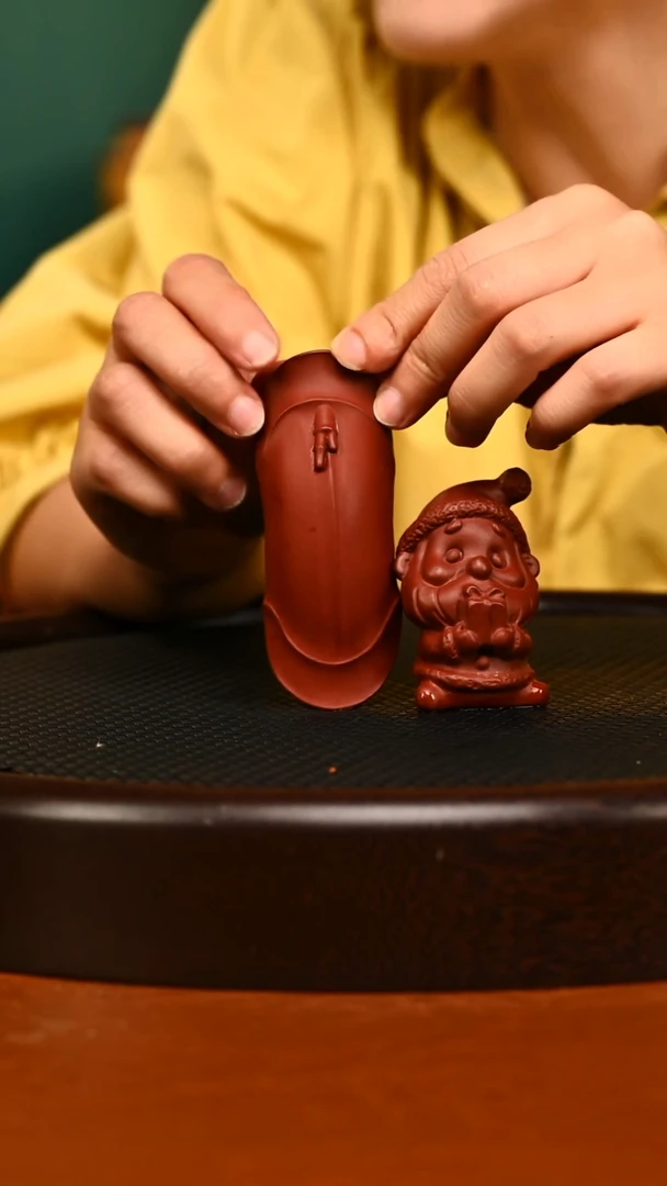 茶壶紫砂宜兴紫砂茶宠朱泥茶则+圣诞老人