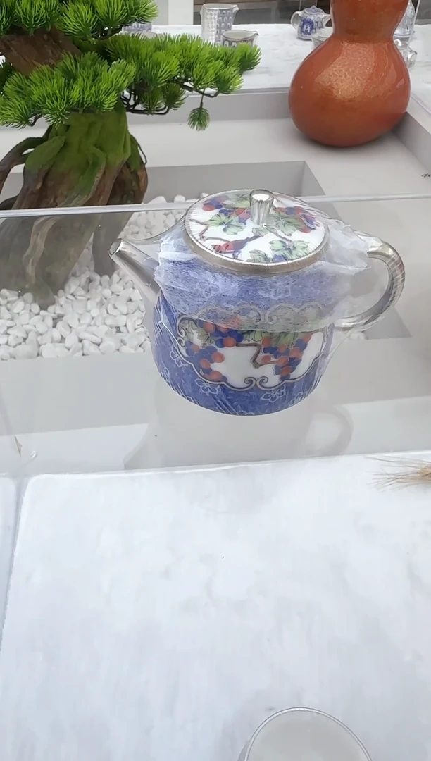 何赋森甄选——喜上眉梢手持壶