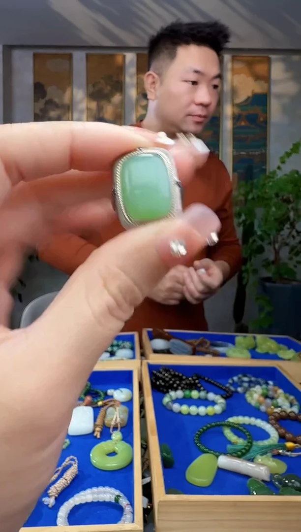 未镶嵌和田玉挂件拍一发一