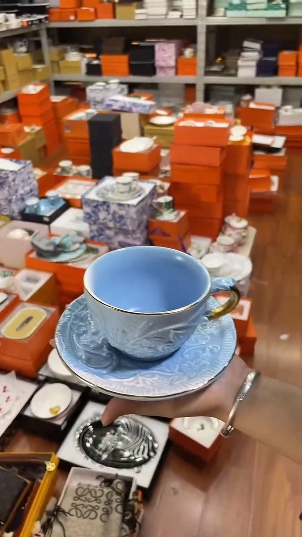 杯鸿辉家品牌瓷器，京东包邮！