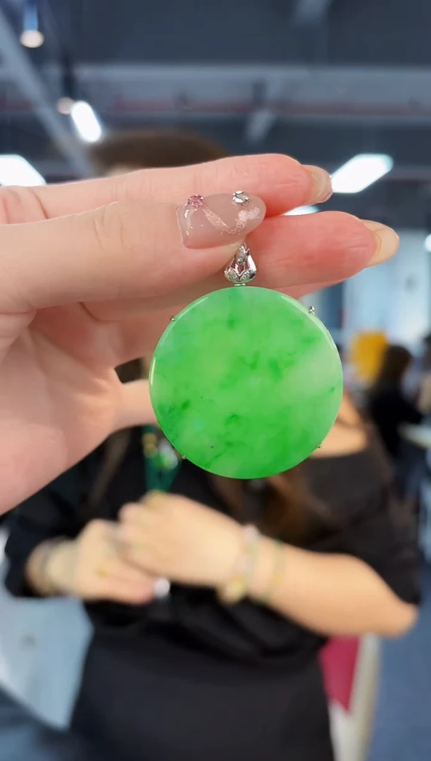 【闪购商品】翡翠颈饰18K金镶嵌缅料A货/支持复检/一件