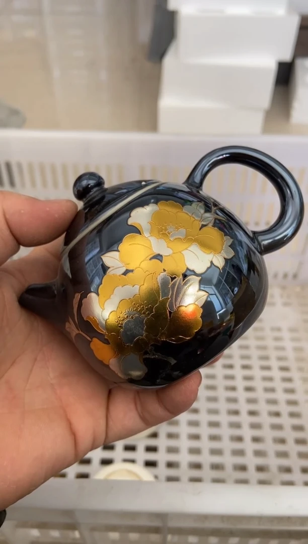 无运费险有瑕疵的摄影的产品有使用过的痕迹有点脏介意勿拍