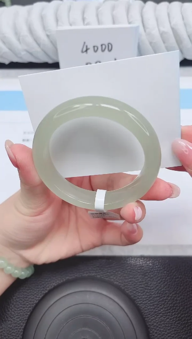 未镶嵌手镯石英质玉80-58.8