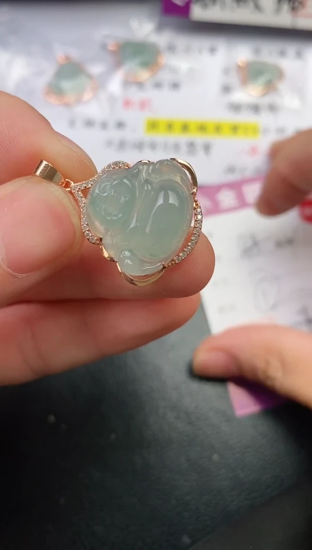 颈饰银S925镶嵌翡翠天*挂件