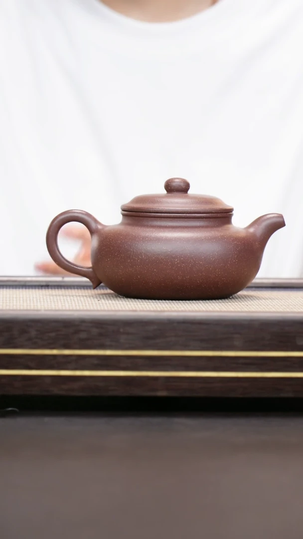 茶壶紫砂紫玉金砂  仿古