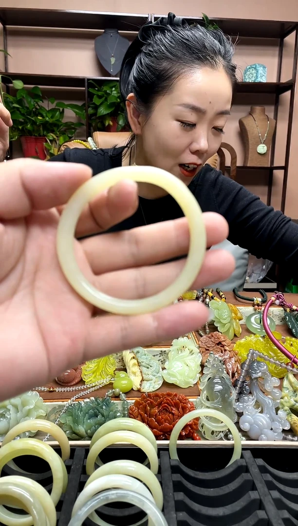 未镶嵌岫玉吊坠宛***贝·12