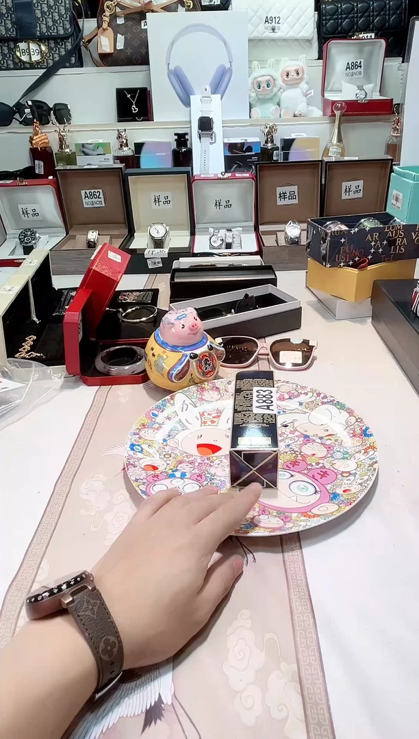 瓷片瓷器 库房到期 全部地板价@@1