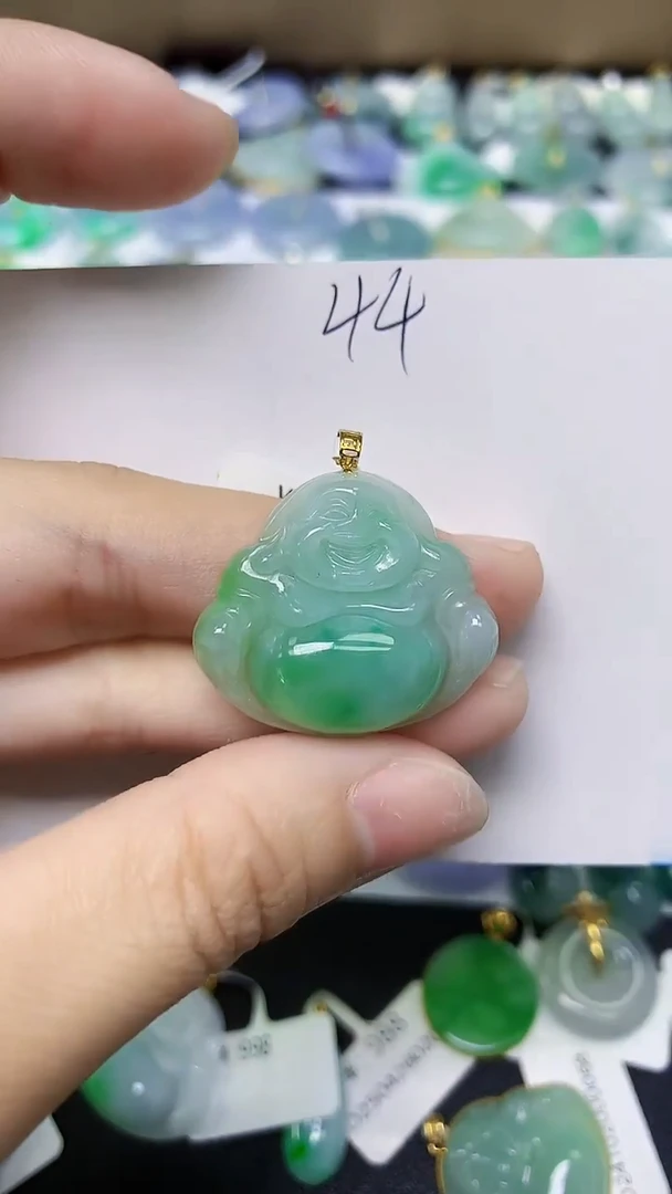 翡翠18K金镶嵌颈饰 天然缅甸翡翠A货