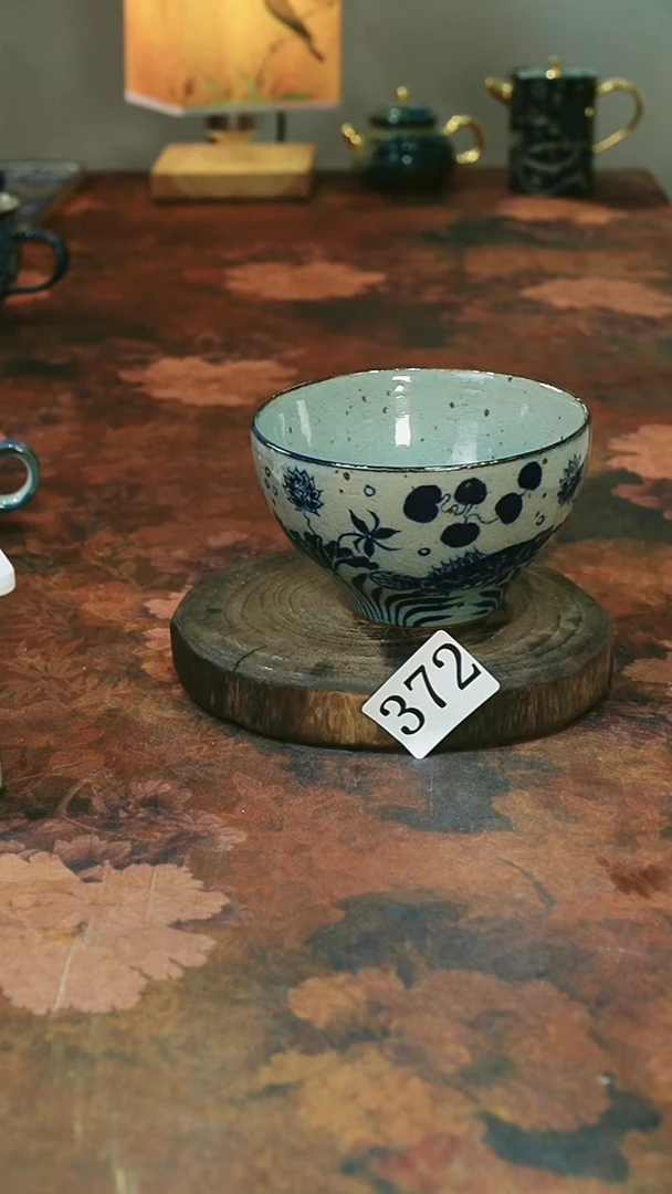 茶碗...........372wx