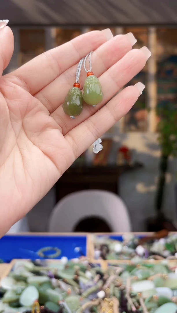 和田玉未镶嵌挂件拍一发一多样性发货