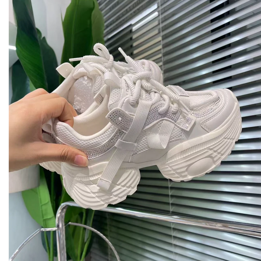 2025春夏时尚爆款透气厚底老爹鞋百搭网面韩版
