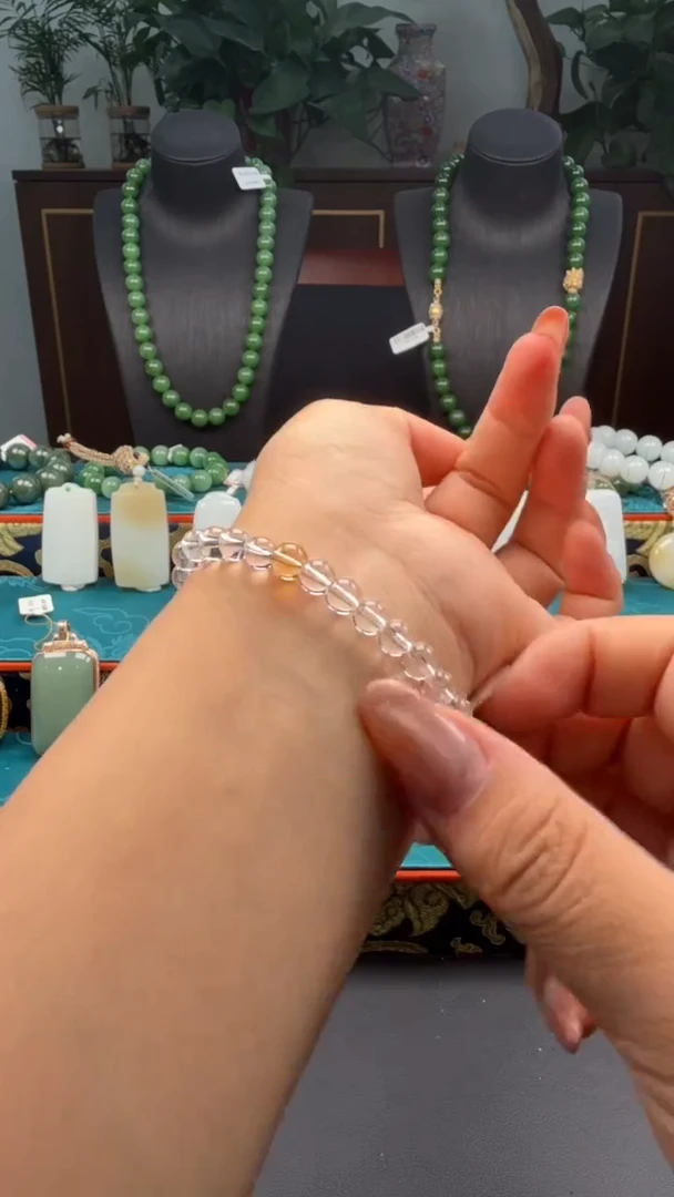 未镶嵌颈饰水晶f139