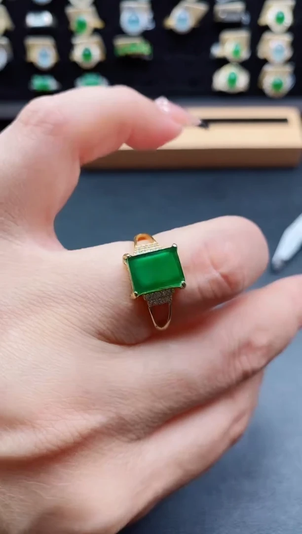 银S925镶嵌戒指翡翠1