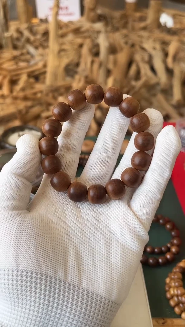 檀香木手串正区老山檀 大炮 13*14横纹 黑肉 沉水