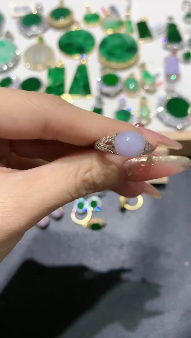 【闪购商品】翡翠吊坠(不含链)银S925镶嵌6多人多样性随机发货1件