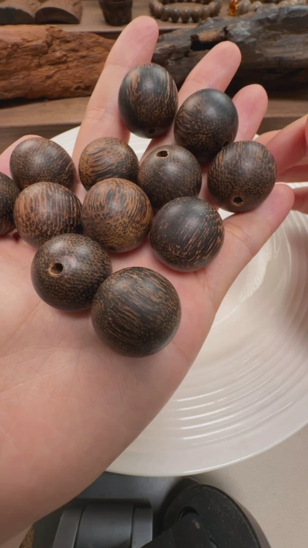 沉香沉香香囊似****来【不退不换】沉水老伽罗单珠02062030