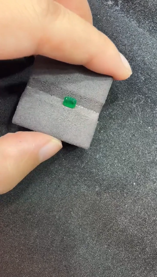 未镶嵌定制定制祖母绿天然沃顿绿0.54克拉