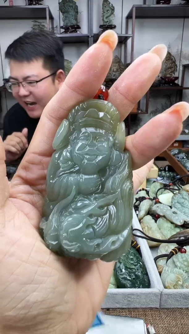 和田玉未镶嵌把件1