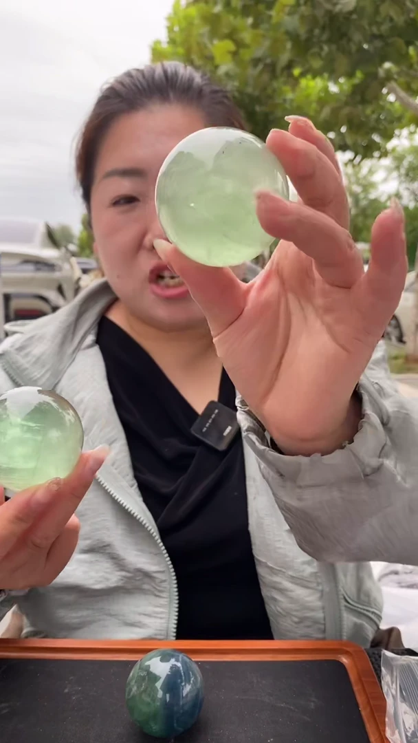 未镶嵌球萤石萤石球D563多样性发其一