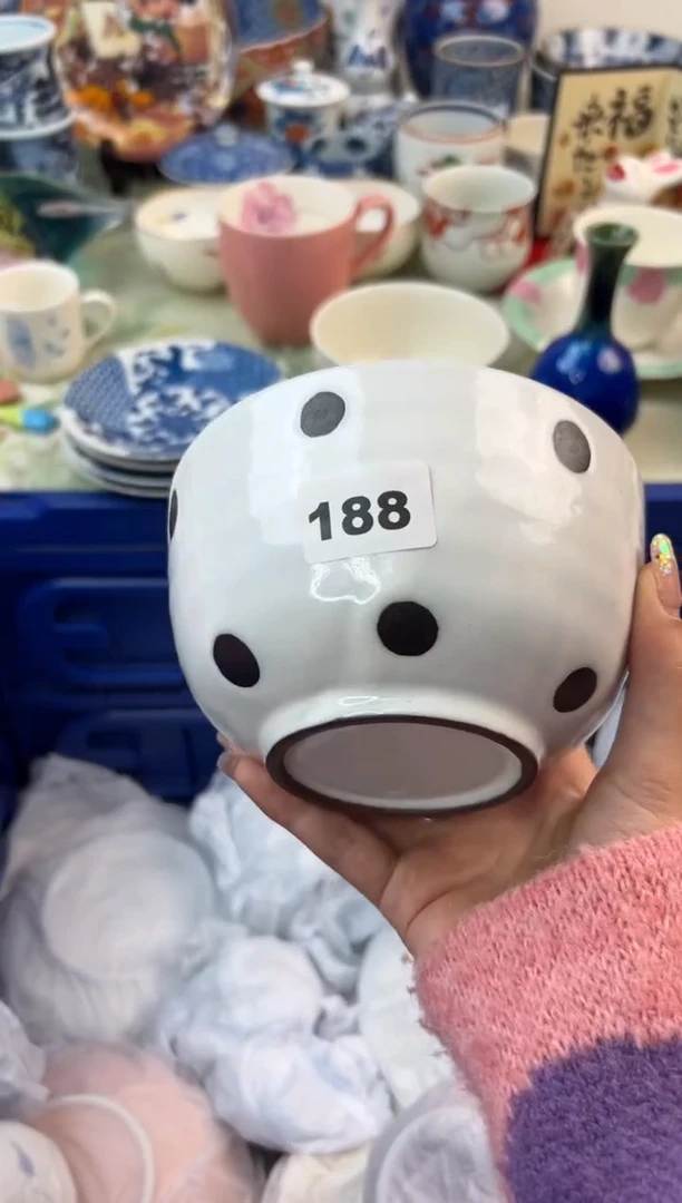 【闪购商品】瓷片188.............