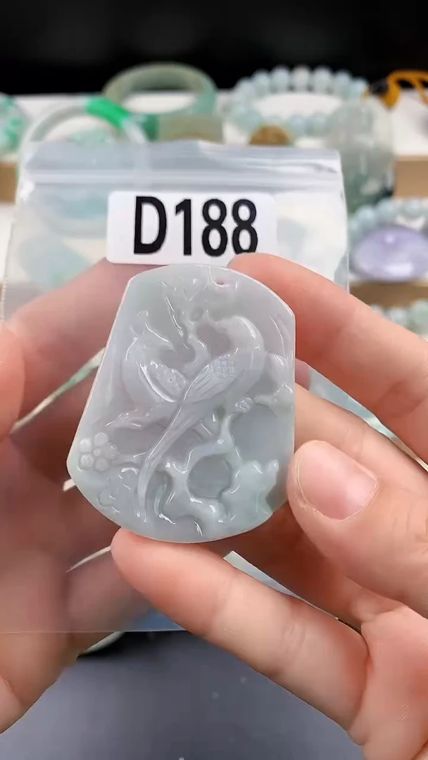 颈饰未镶嵌翡翠颈饰未镶嵌缅甸天然翡翠吊坠