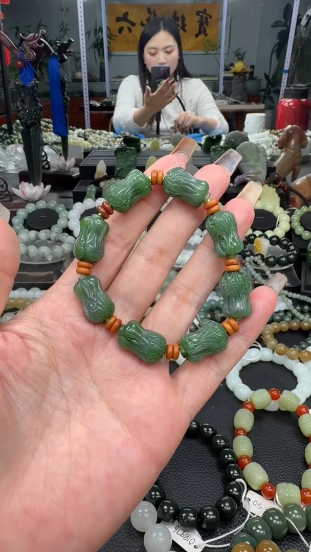 未镶嵌手串和田玉俄罗斯碧玉白菜手串