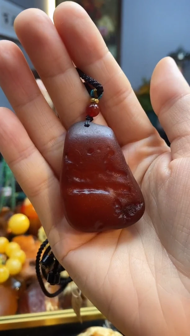琥珀颈饰未镶嵌吊坠
