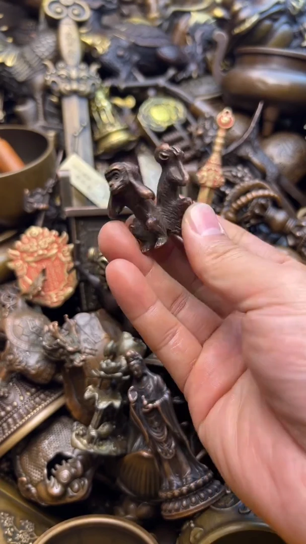 精美铜器，点击下单