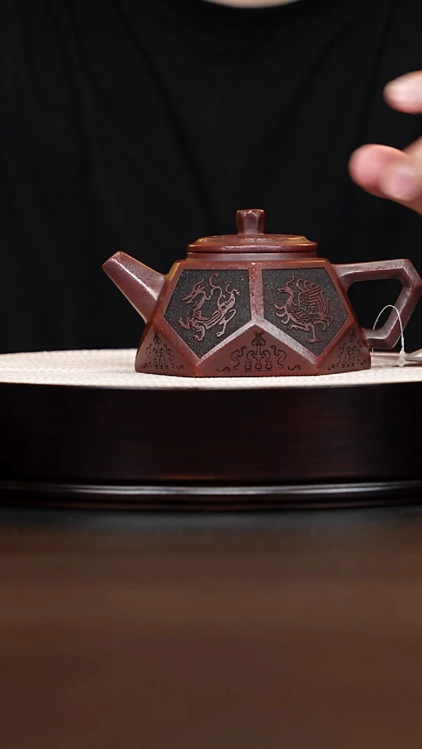 茶壶紫砂2宜兴紫砂 钻石龙山古乌泥 周昌荣