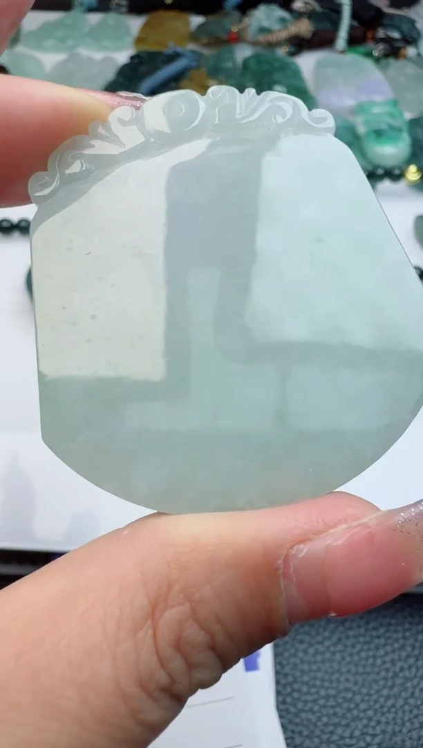 【闪购商品】翡翠颈饰未镶嵌11111111111