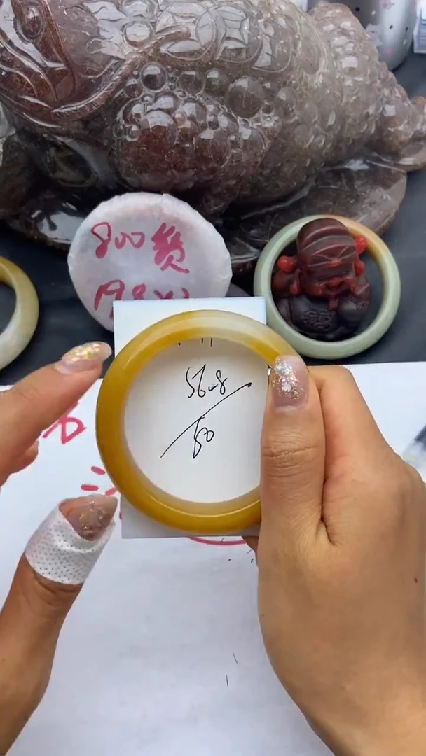 未镶嵌手镯石英质玉A271+56/57