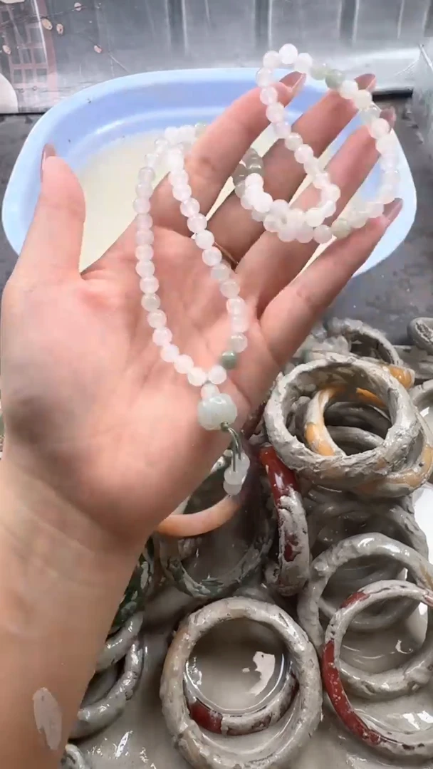 未镶嵌手镯石英质玉10