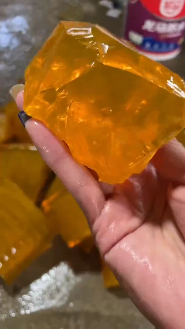 新疆托帕石原石摆件
