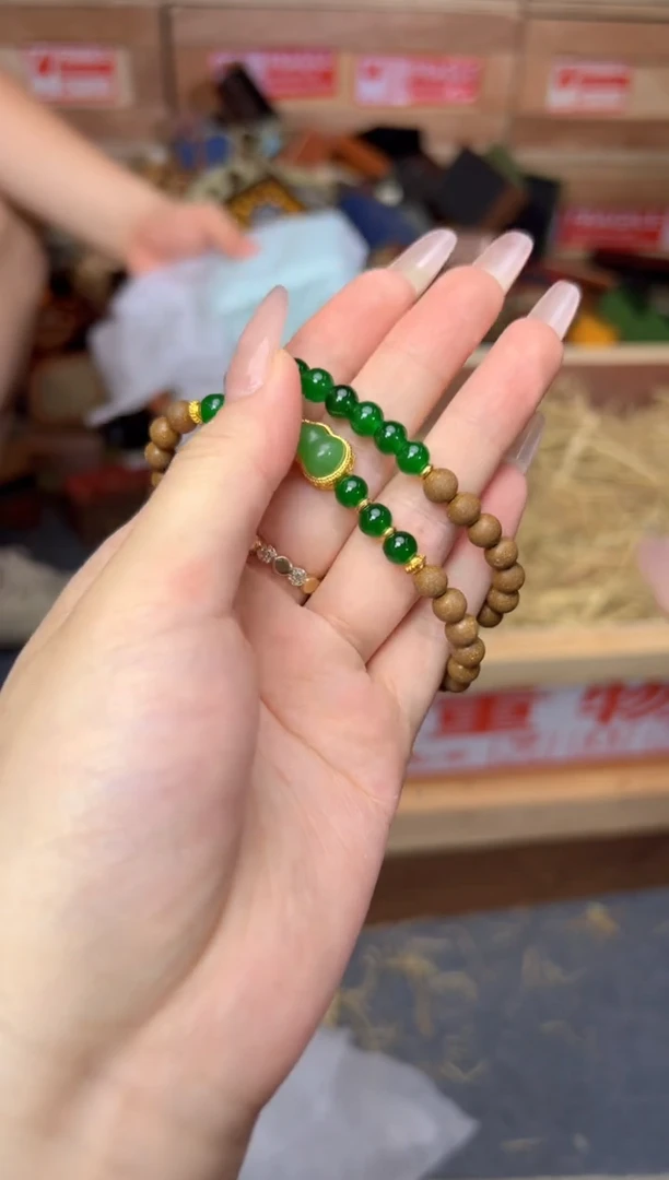 精美手串（无礼盒）