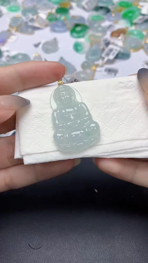 翡翠18K金镶嵌颈饰天然缅甸a货翡翠