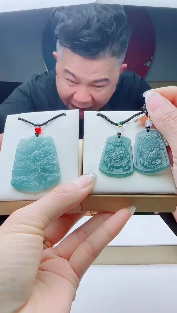 颈饰未镶嵌翡翠多样性发其一