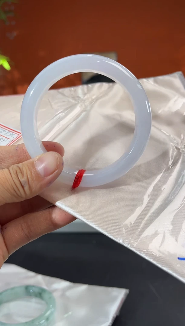 未镶嵌手镯翡翠57