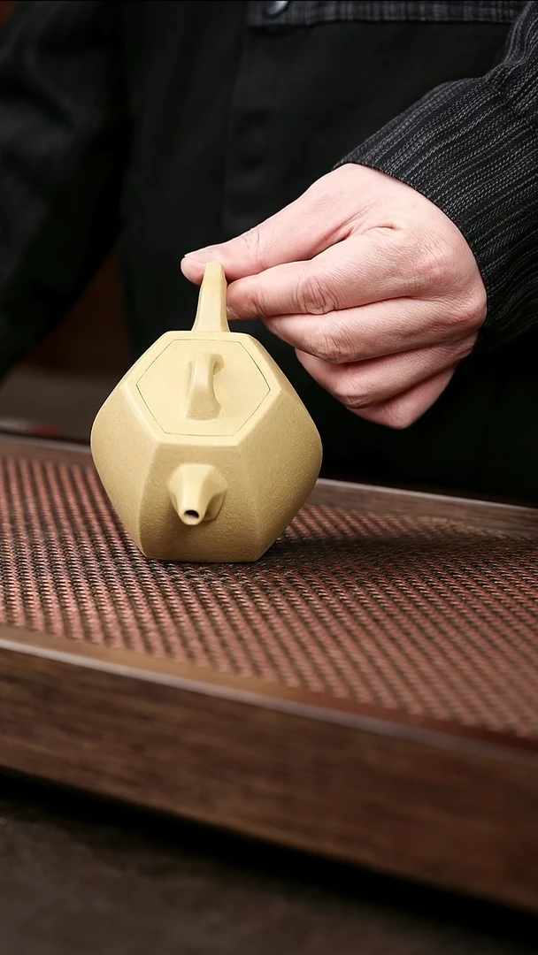 茶壶紫砂本绿同陀