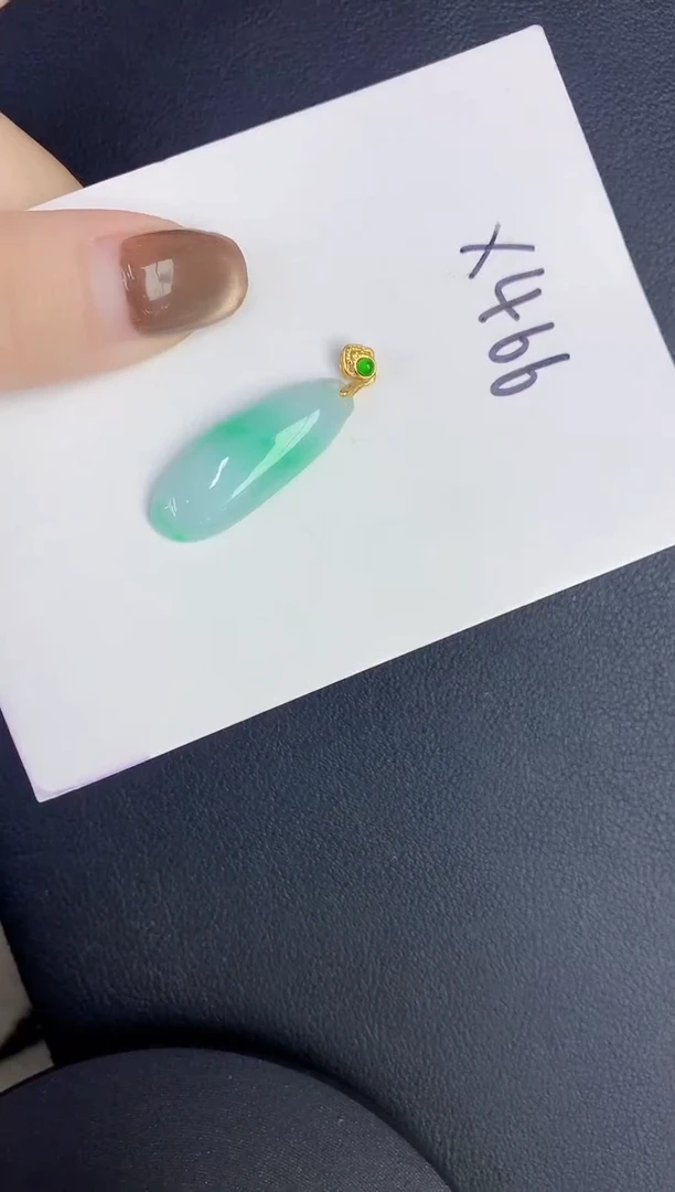 颈饰未镶嵌翡翠缅甸天然翡翠A货
