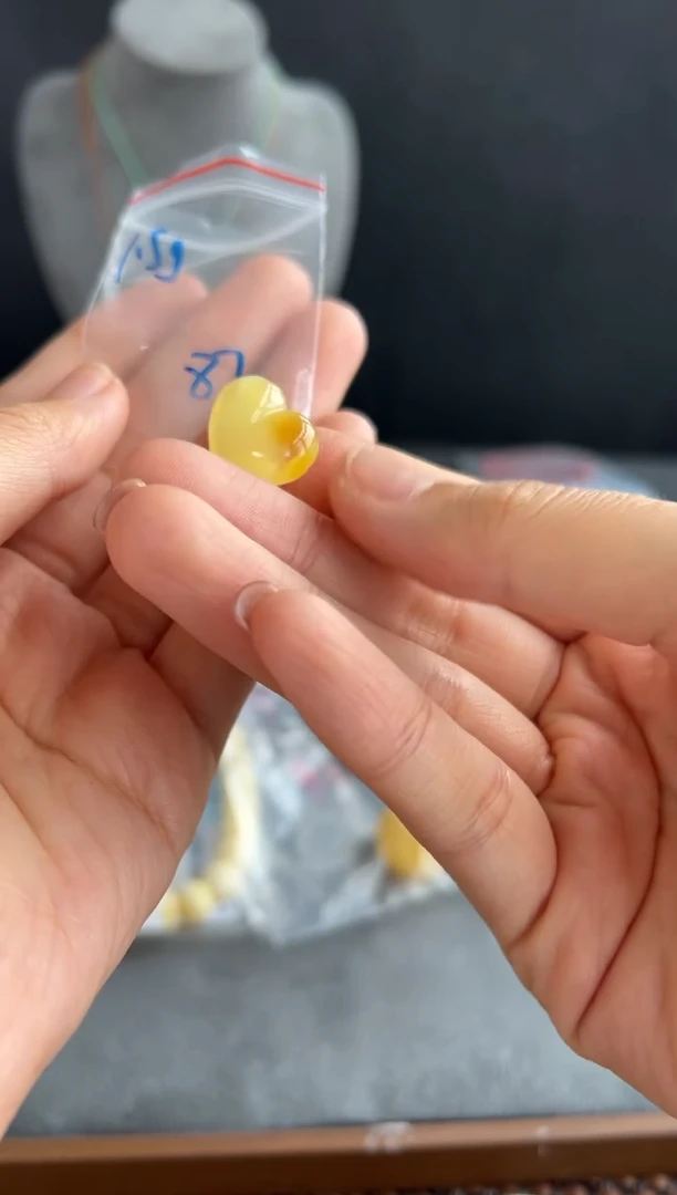 未镶嵌颈饰蜜蜡504买断