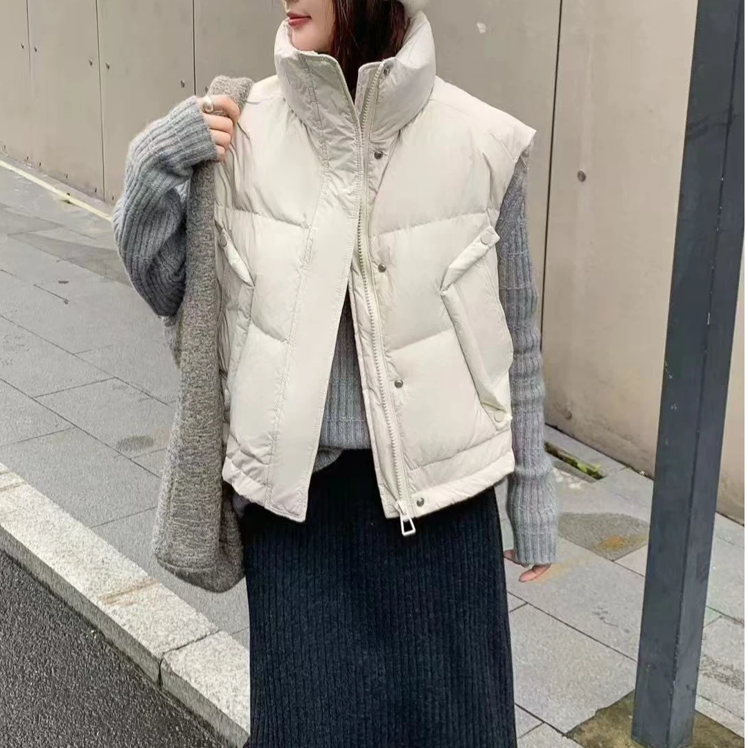 24112冬季新款时尚百搭保暧马甲女