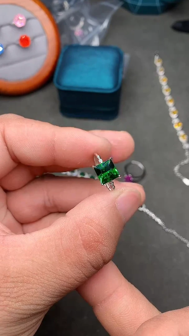 【闪购商品】透辉石戒指银S925镶嵌·······