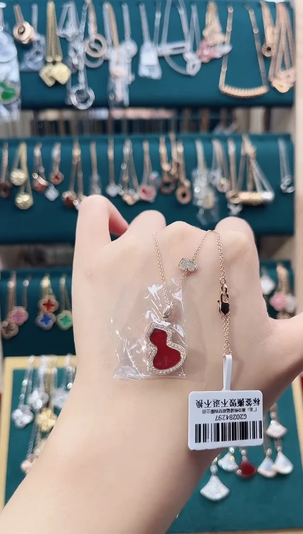 项链玛瑙18K金镶嵌18K金镶嵌 K玫葫芦