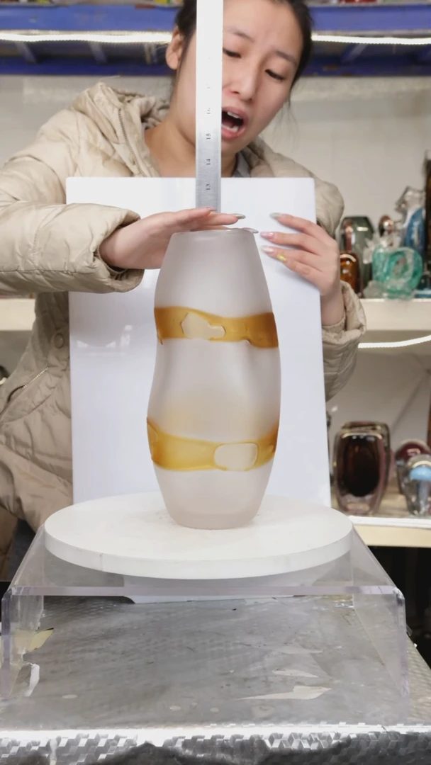 【闪购商品】琉璃高28精品琉璃正常手工痕迹