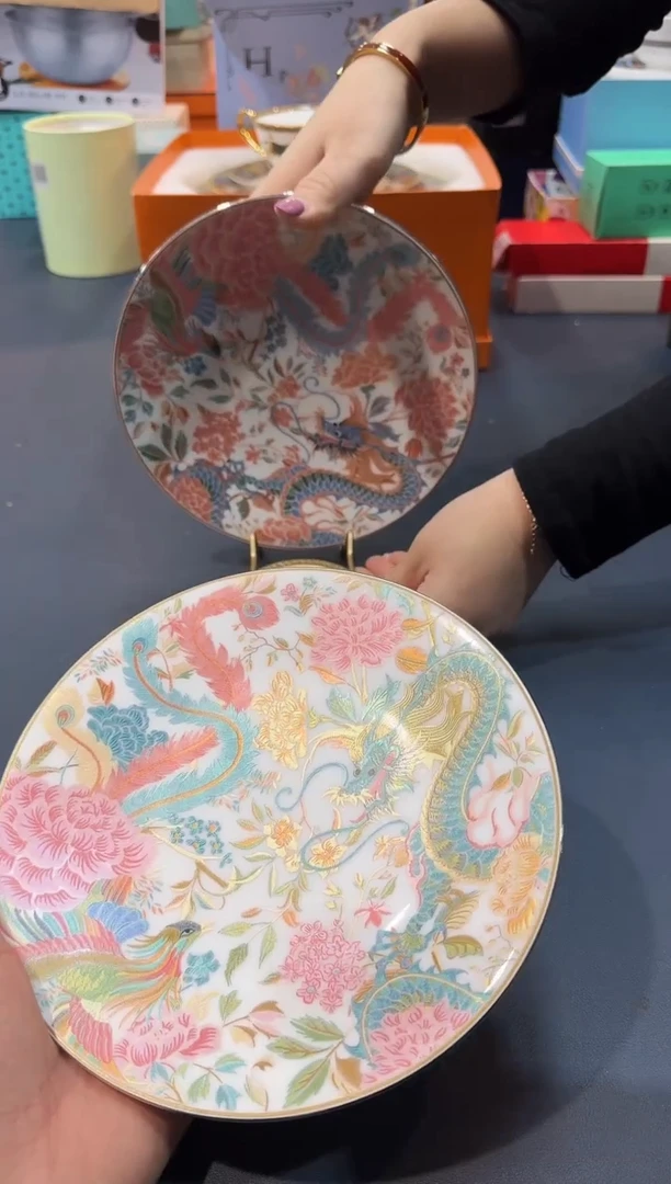 【闪购商品】瓷片E537全场正品，京东包邮