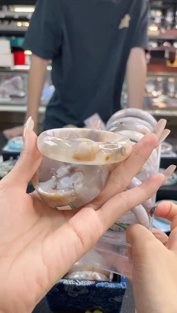 未镶嵌手镯石英质玉59圈口（赠品镯心）1563483