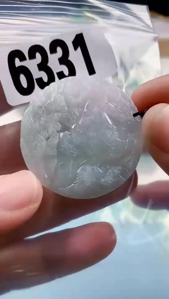 【闪购商品】翡翠挂件未镶嵌天然翡翠吊坠挂件