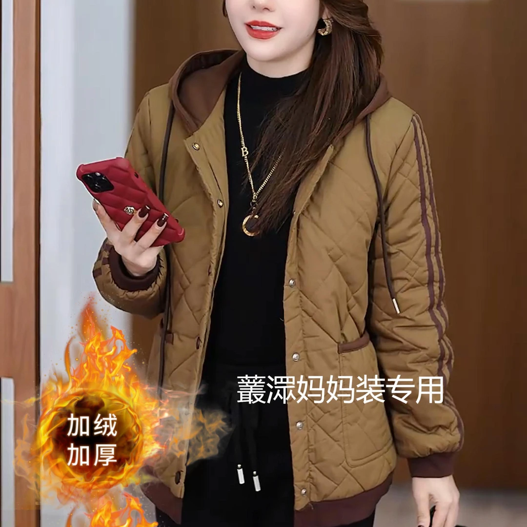 新款连帽中老年女装休闲棉衣加厚宽松妈妈装加绒加厚气质棉服